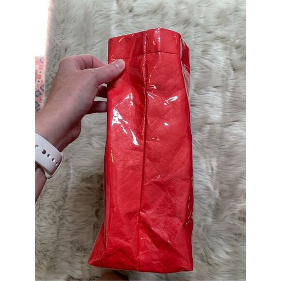 Spacious Fashion Transparent Jelly Tote Bag PVC Water proof Handbag Shopping Bag - Picture 4 of 9